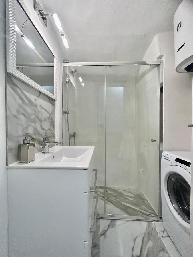Cave House Apartment Menton Eksteriør bilde